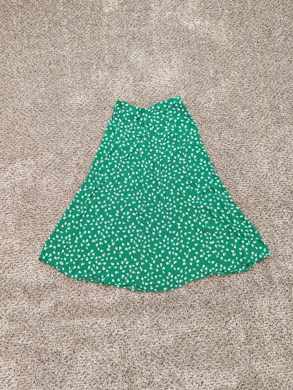 NWOT H&M Green Floral A-Line Midi Skirt